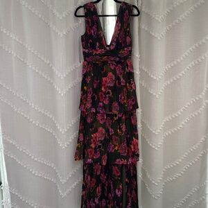 Amur- fleur deep v pleated gown